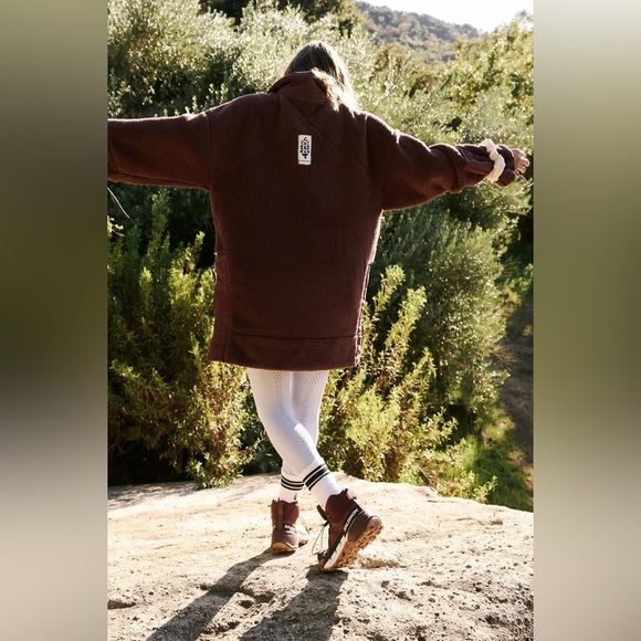 Free People View Point Midi Fleece Size XS NWT - Picture 2 of 16